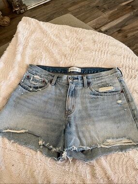 Abercrombie & Fitch Mid rise Boyfriend Distressed Denim Shorts